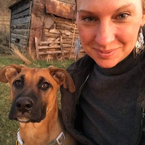 Meet your Posher, Tessa - Picture 4 of 5